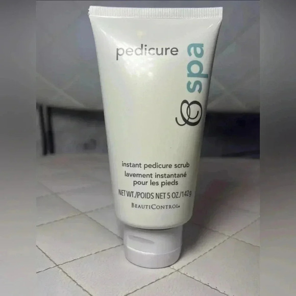 BeautiControl Spa Pedicure Instant Pedicure Scrub 5 oz. New - Picture 1 of 3